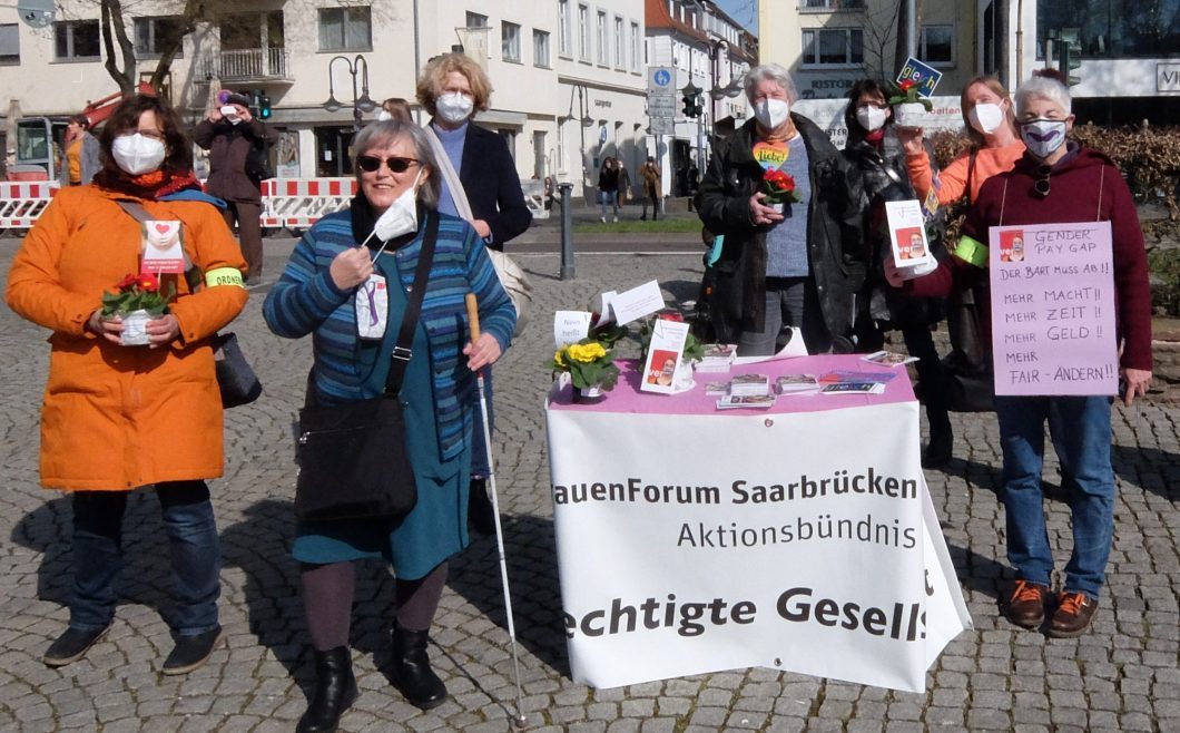 Internationaler Frauentag 8.3.2023 – Aktion des FrauenForum Saarbrücken
