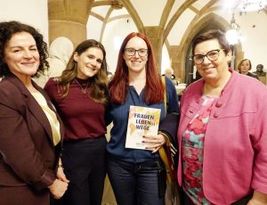 Dr. Eva Nita, MiNET Saar; Jasmin Xavier, Sandra Steimnetz (ZIB), Landeshauptstadt Saarbrücken – Der Oberbürgermeister (ZIB); Veronika Kabis, Leiterin von ZIB